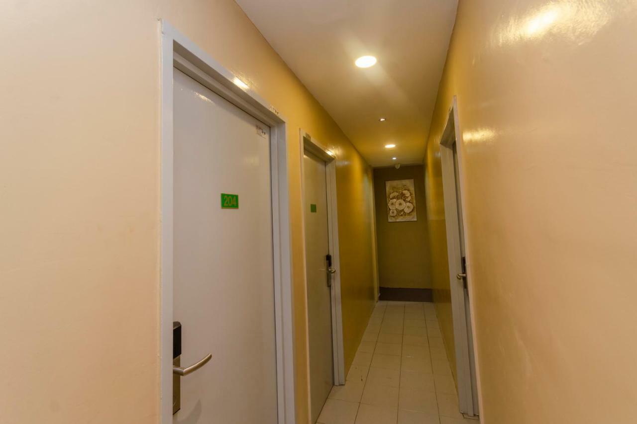 Oyo 1010 Skudai Hotel Exteriér fotografie
