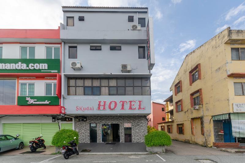 Oyo 1010 Skudai Hotel Exteriér fotografie